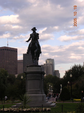 200510a/Boston_06.jpg