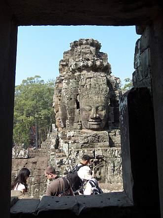 201102a/Angkor_02.jpg