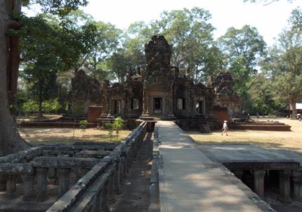 201102a/Angkor_07.jpg