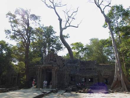 201102a/Angkor_10.jpg
