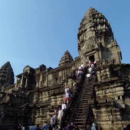 201102a/Angkor_17.jpg