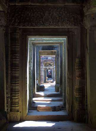 201102a/Angkor_23.jpg
