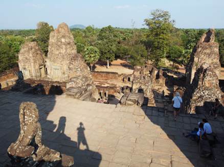 201102a/Angkor_27.jpg