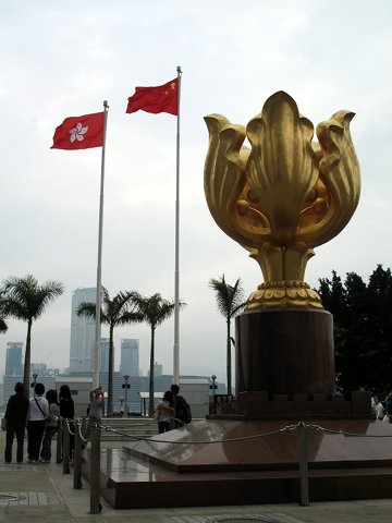 200904a/HK_08.jpg